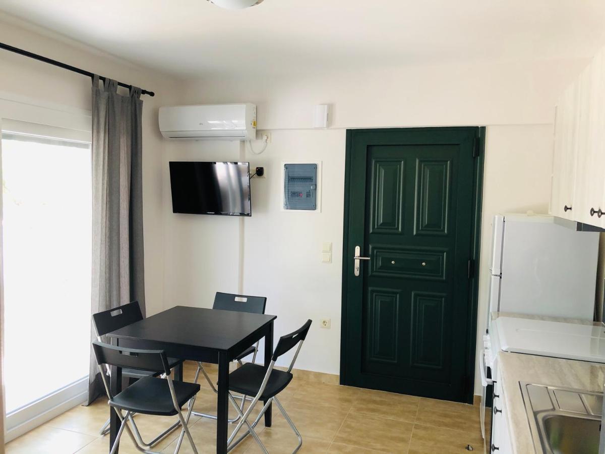 Ionian White Apartments Lefkada Luaran gambar